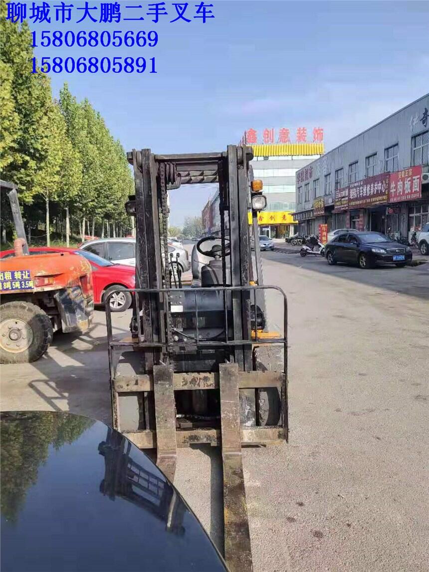 張飛工業園二手叉車銷售助力港口高效裝卸搬運活動